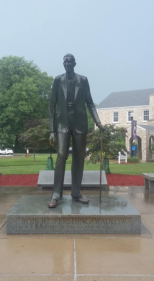 36200212_10216865011043661_4396882510542274560_n