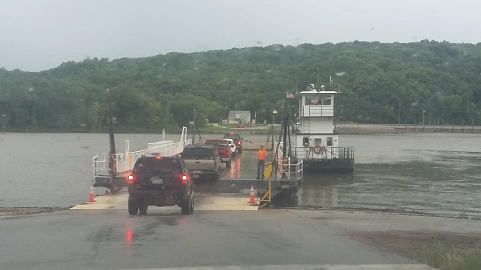 36329385_10216864748997110_3675991109110071296_n